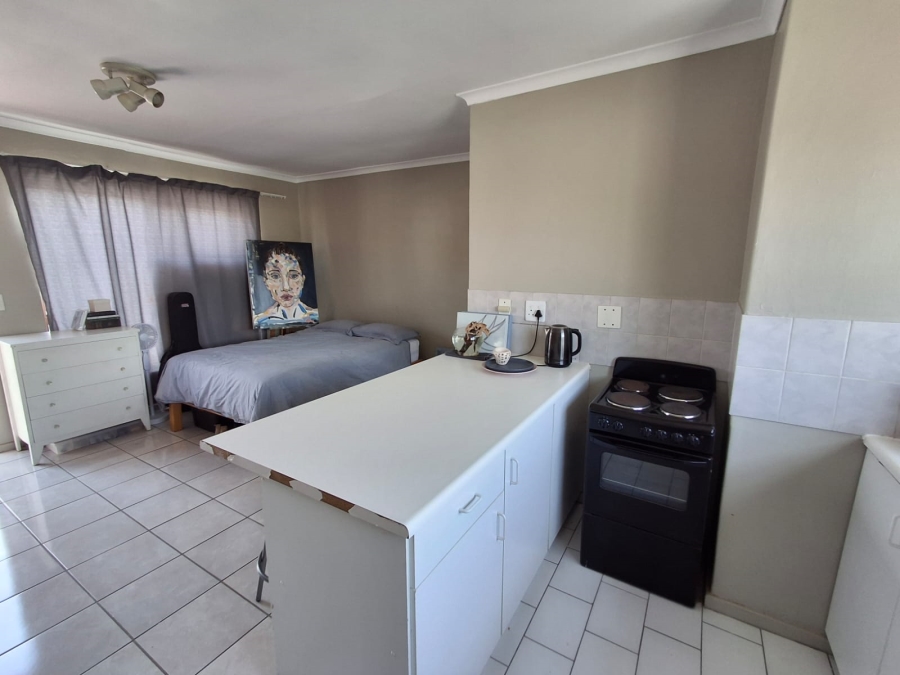 To Let 0 Bedroom Property for Rent in Vredekloof Western Cape